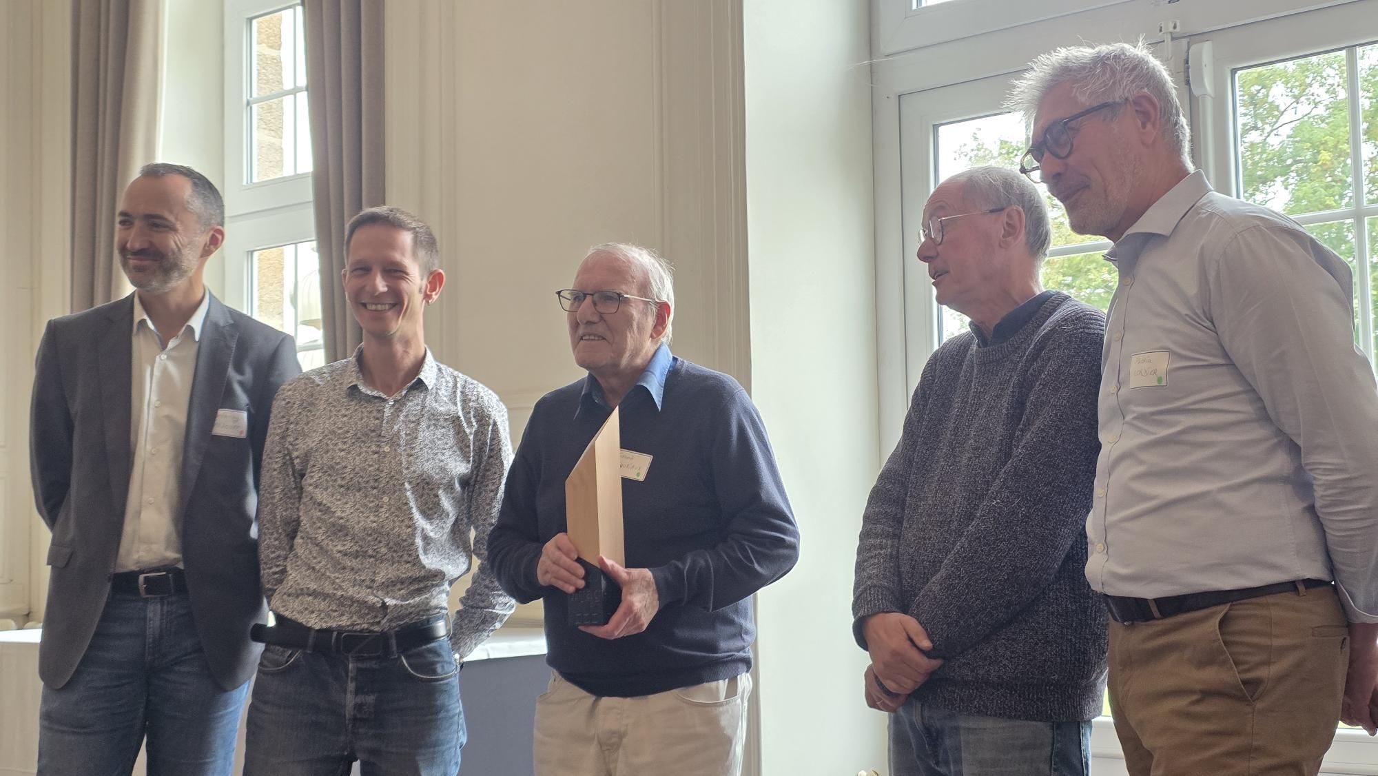 Remise du trophée le Décennal à Coop Habitat